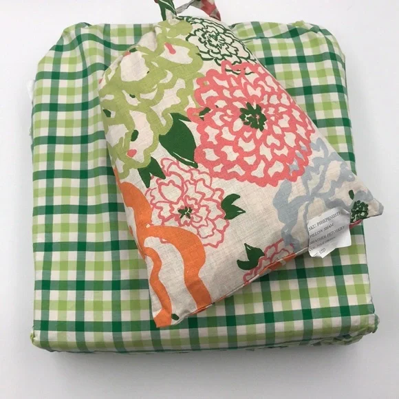 Cimino Home Nile Green Gingham Sheet Set + Petoskey Heather Pillow Sham Set